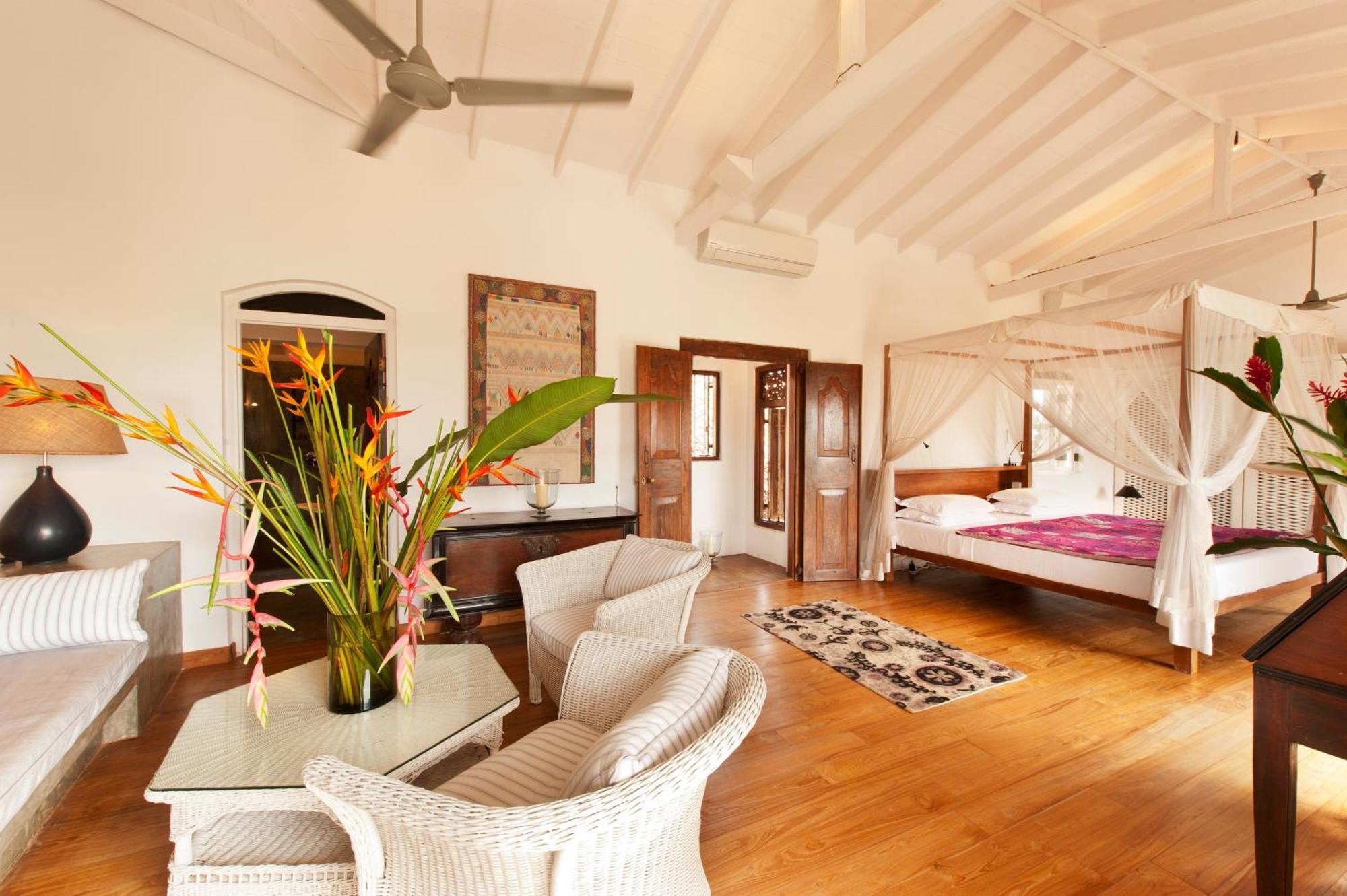 A 03 Bedroom Villa In Galle Fort With Roof Terrace & Pool Extérieur photo
