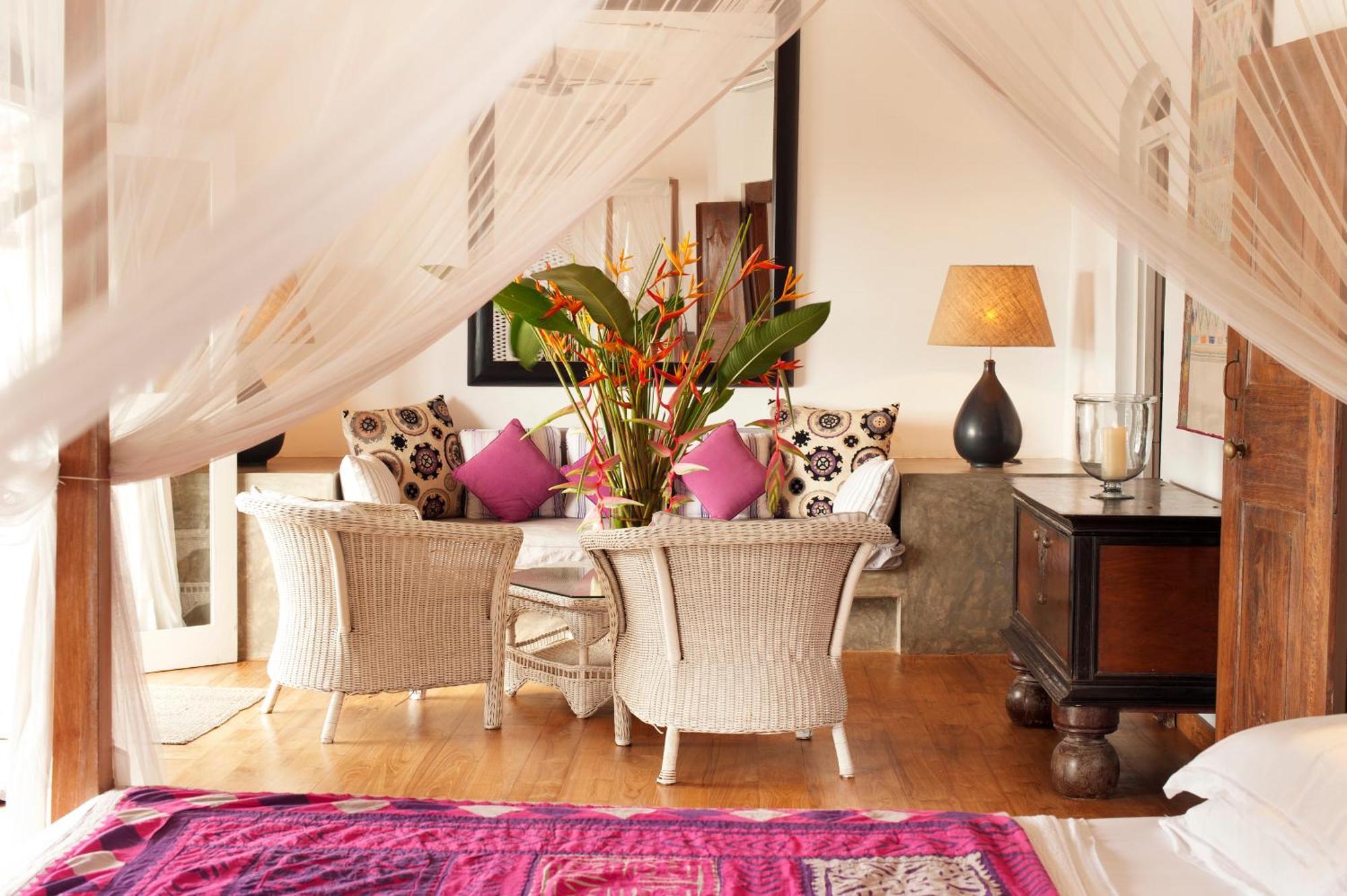 A 03 Bedroom Villa In Galle Fort With Roof Terrace & Pool Extérieur photo