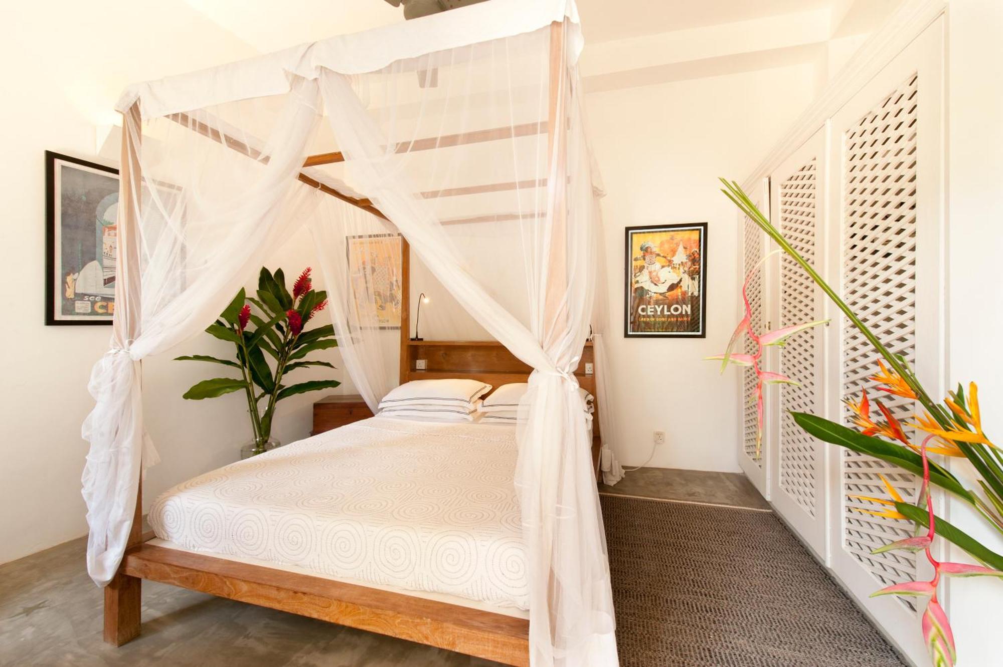 A 03 Bedroom Villa In Galle Fort With Roof Terrace & Pool Extérieur photo