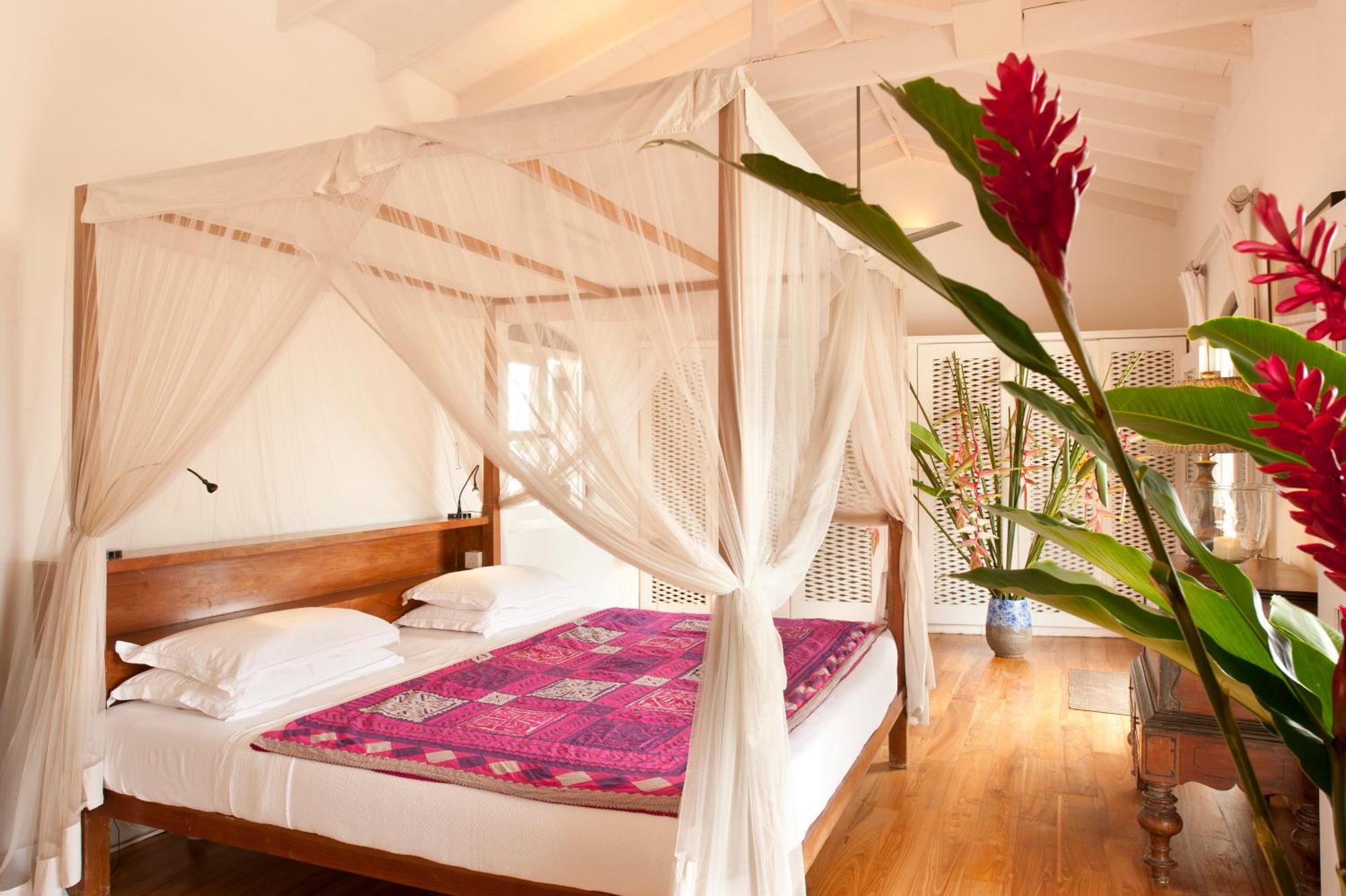 A 03 Bedroom Villa In Galle Fort With Roof Terrace & Pool Extérieur photo