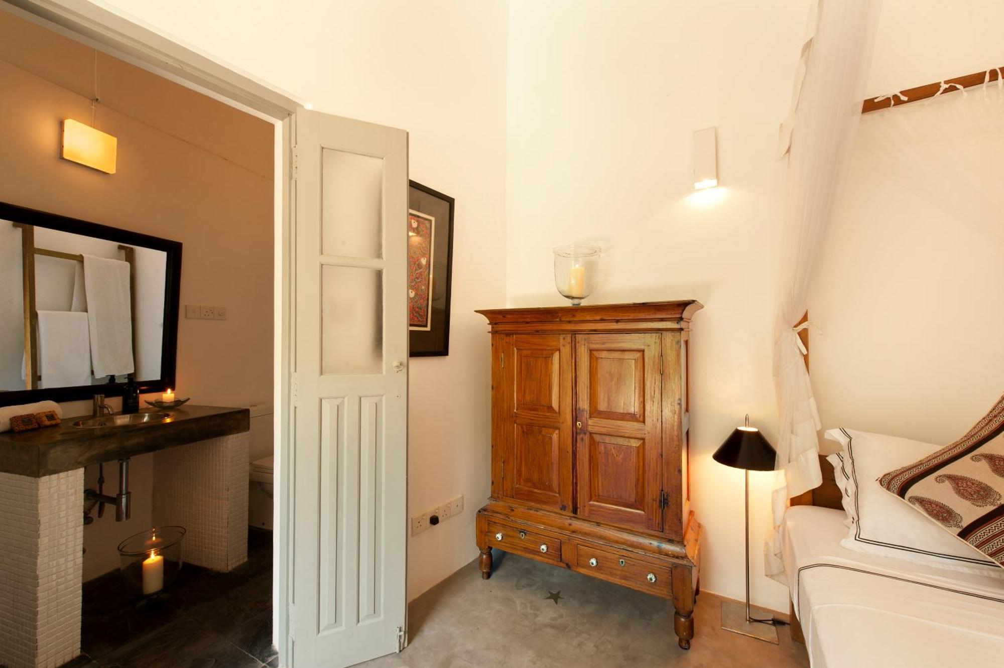 A 03 Bedroom Villa In Galle Fort With Roof Terrace & Pool Extérieur photo
